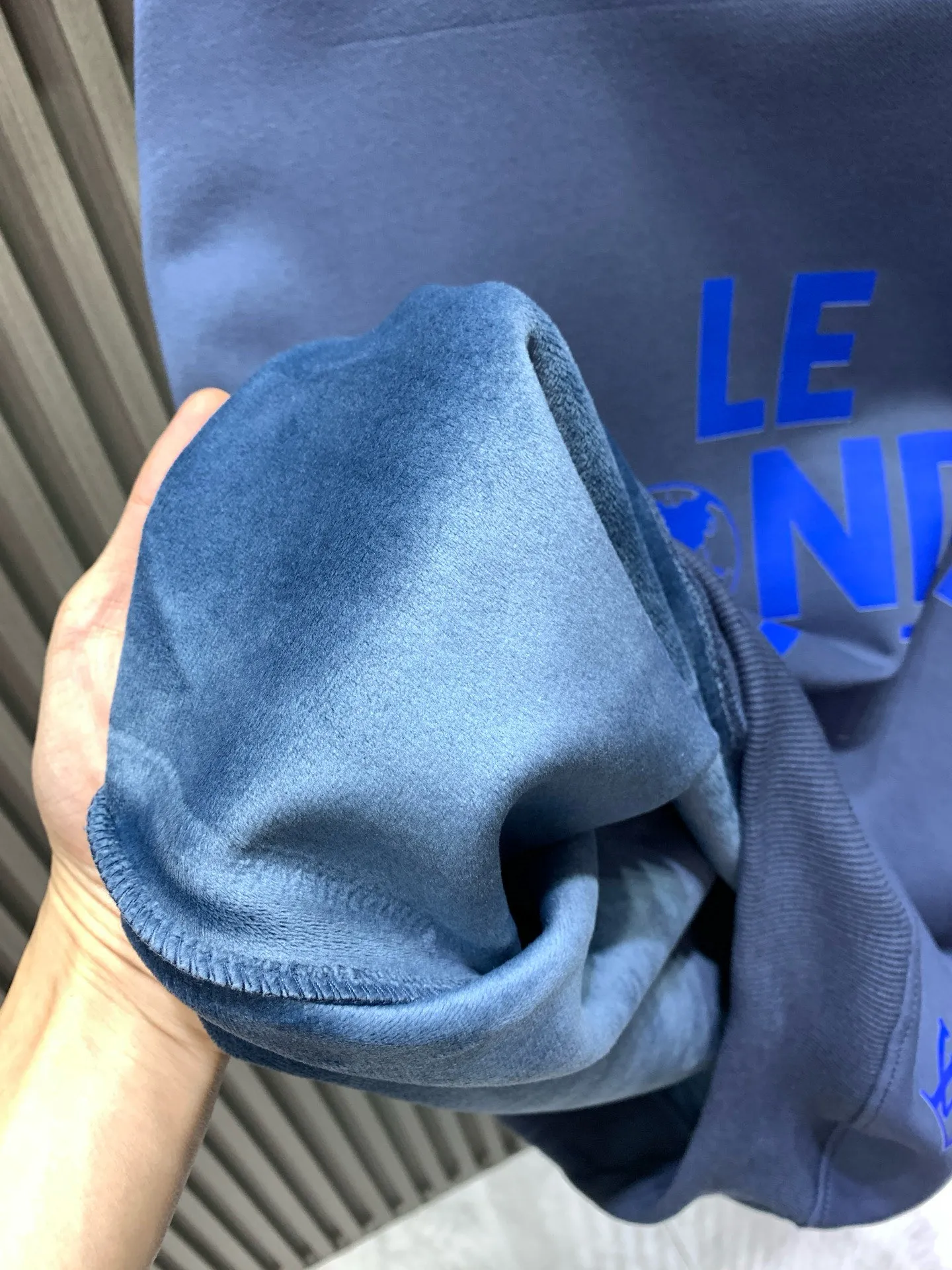 🅿️250 blue